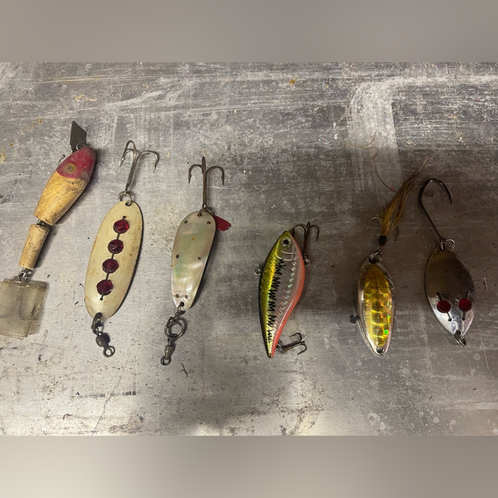 Source Unknown Multicolor Assorted Lures Set spoon